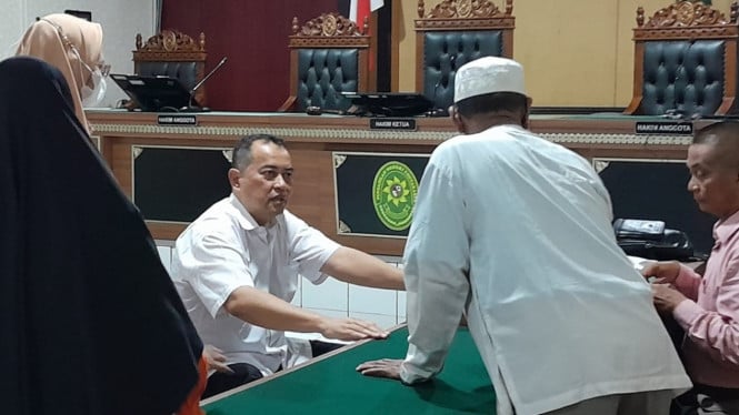 Eks Kepala Diskominfo Sleman dalam persidangan