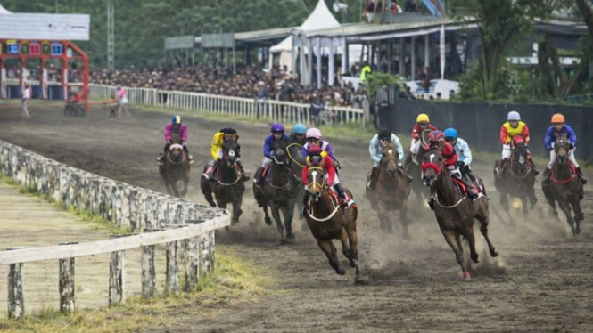 Indonesia Horse Racing Triple Crown Seri 1 dan Pertiwi Cup