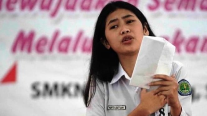 Karya puisi di era digital