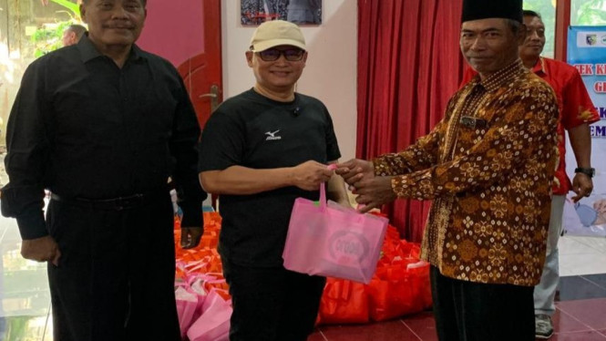 PDI Perjuangan Demak gelar bakti sosial