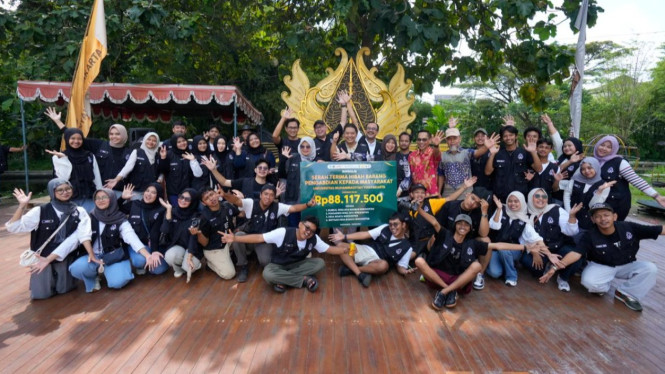 Mahasiswa UMY di Festival Pasar Blumbang Wirokerten