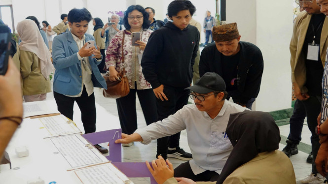 Pembukaan Pameran Warisan Budaya Sumbu Filosofi di Pintu Timur Stasiun Tugu