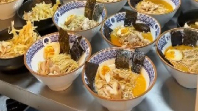 Moufu Ramen by Roka