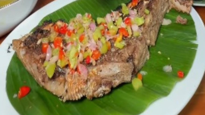 Ikan Bakar Sulawesi