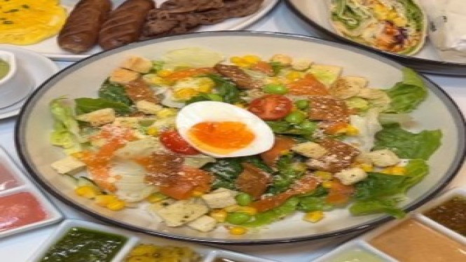 La Sante Salad