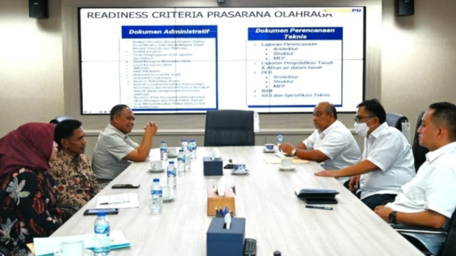 Paparan pembangunan infrastruktur oleh Bupati Sleman Harda Kiswaya di KemenPU