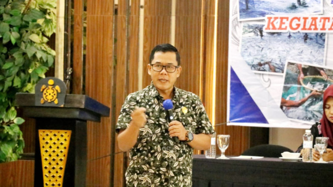 Ketua DPRD Jepara Agus Sutisna Saat Memberi Paparan Menjelang May Day
