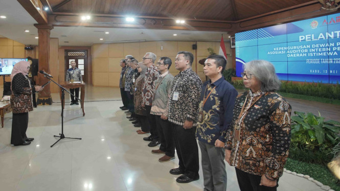Pelantikan pengurus Dewan Pengurus Wilayah Asosiasi Auditor Intern Pemerintah Indonesia