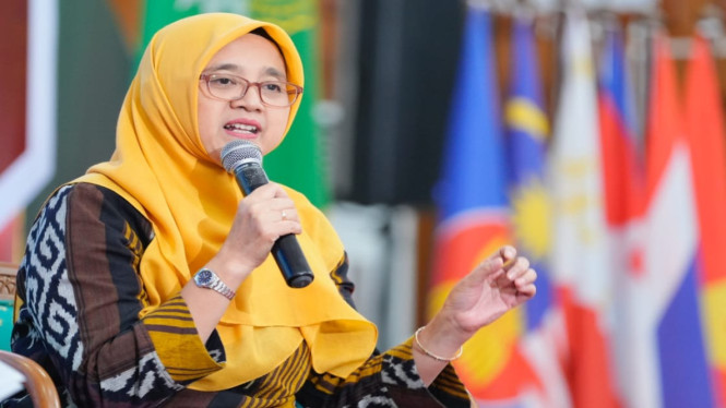 Dosen Program Studi Farmasi UMY Dr apt RR. Sabtanti Harimurti