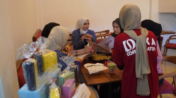 Ketua Dekranasda Ella mengatakan DEKA Coffee & Eatery menghadirkan kopi khas Jepara sebagai menu andalan
