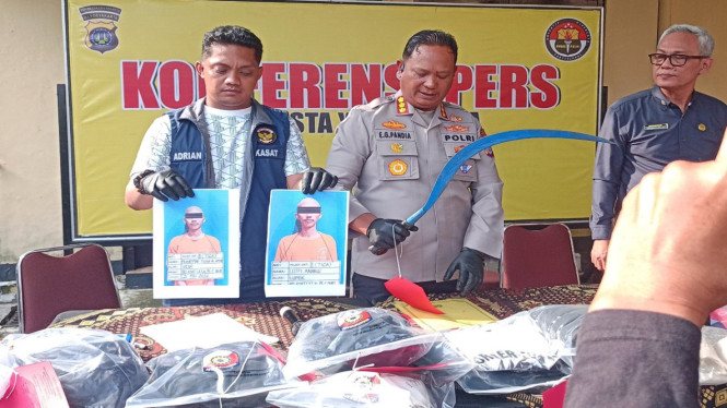 Konferensi pers tentang geng pelajar