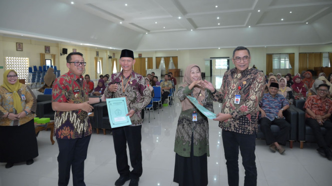 55 Guru Naik Jabatan Jadi Kepala Sekolah, Wabup Karanganyar Ingatkan Soal Pelayanan