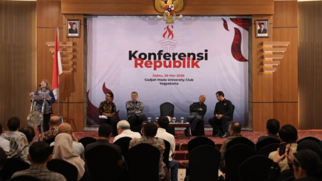 Konferensi Republik bertajuk Meneguhkan Civil Society Pilar Republik