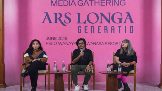Heri Pemad (tengah), dalam Media Gathering ArtJog 2026 di Yogyakarta