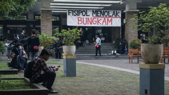 Mahasiswa Fisipol UGM gelar aksi di lingkungan kampus