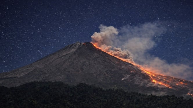 Guguran Lava dan Awan Panas Merapi Terus Teramati