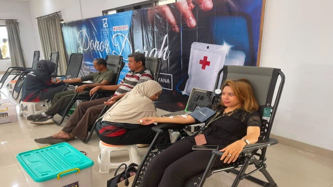 Ubah Citra Hotel Lewat Aksi Sosial, Two Rich Hotel by Kiyana Gelar Donor Darah Perdana di Bandengan