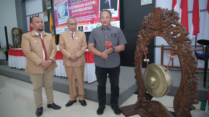 Bupati Rober Buka Wedangan IKADIN di Karanganyar