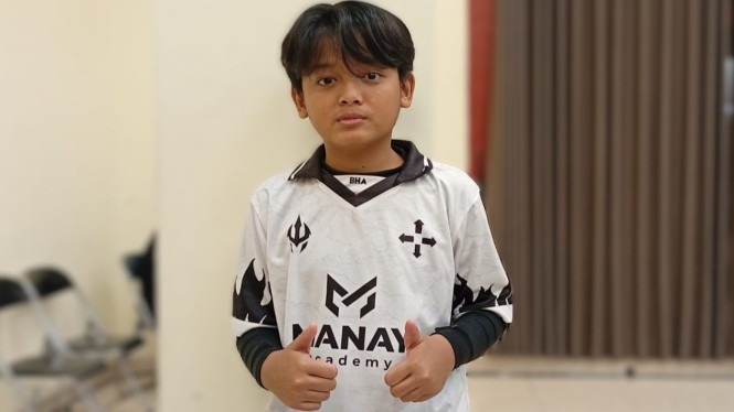 Muhammad Ahnaf Ramadhan Kurnia (15), atau yang akrab dikenal dengan nama AHNAFEIEI