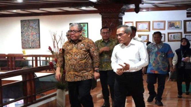 Wakil Menteri Perumahan dan Kawasan Permukiman  Fahri Hamza kunjungan kerja ke Kabupaten Bantul