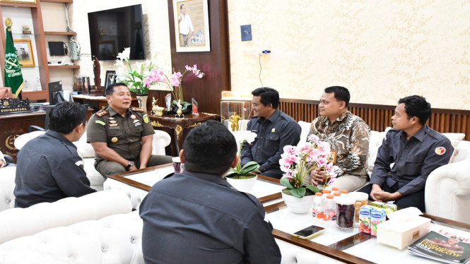 Audiensi Bawaslu Jepara Bersama Kejari Diruang kerja Kajari