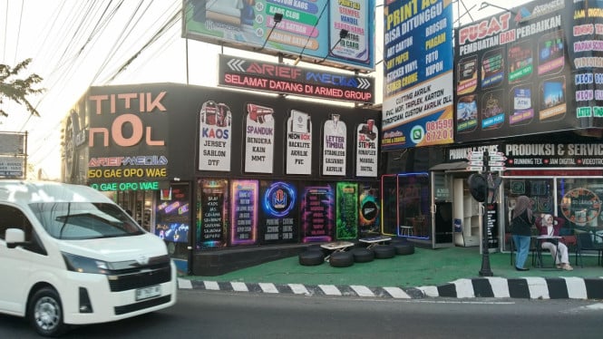 Kisah Pasutri Dirikan Titik Nol hingga jadi Advertising besar di Karanganyar