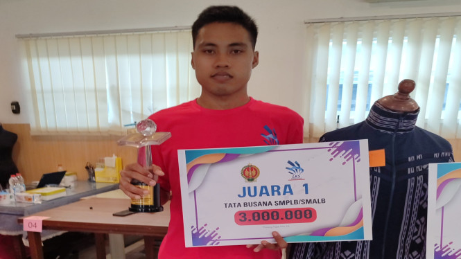 Anas Vianto, siswa berusia 17 tahun dari SLB Bina Siwi Pajangan, Bantul