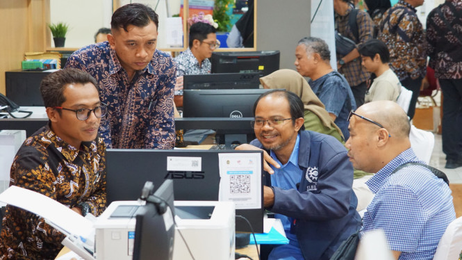 Klinik Perizinan dan Investasi yang disediakan Dinas Penanaman Modal dan Pelayanan Terpadu Satu Pintu Kota Yogya