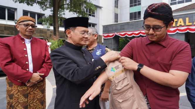 Pelepasan tujuh tenaga medis RSUP Dr  Sardjito Yogyakarta ke NTT