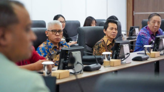 Berikan Kepastian Hukum bagi Pelaku Usaha Pelopor di IKN, Otorita IKN Serahkan Sertifikat Hak Atas Tanah