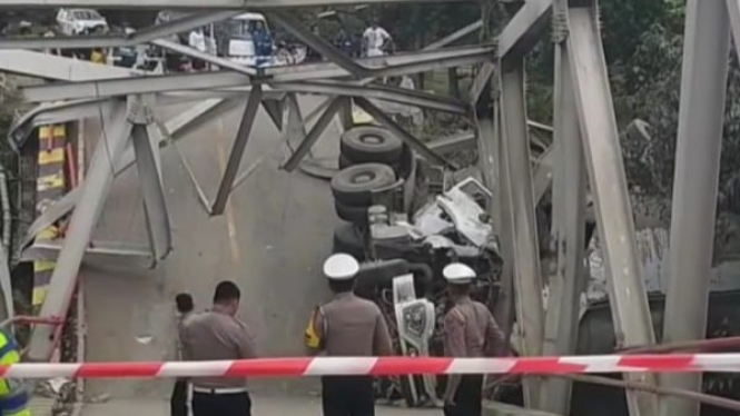 Jembatan Busui di Kabupaten Paser