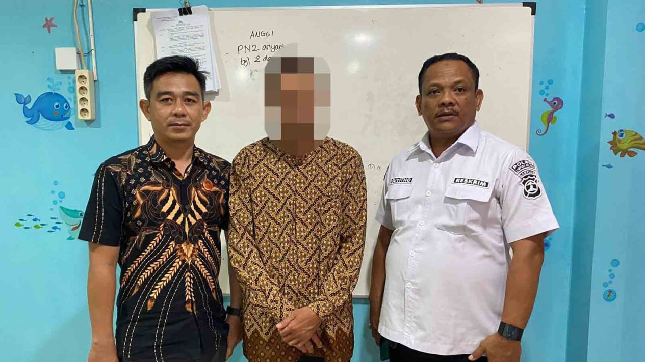 Guru Ngaji Cabul ditangkap polisi.
