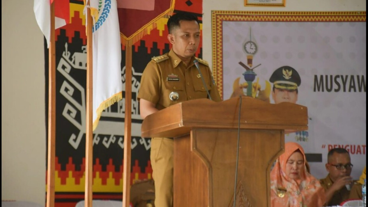 Camat Metro Pusat, Rahmat Yahya.