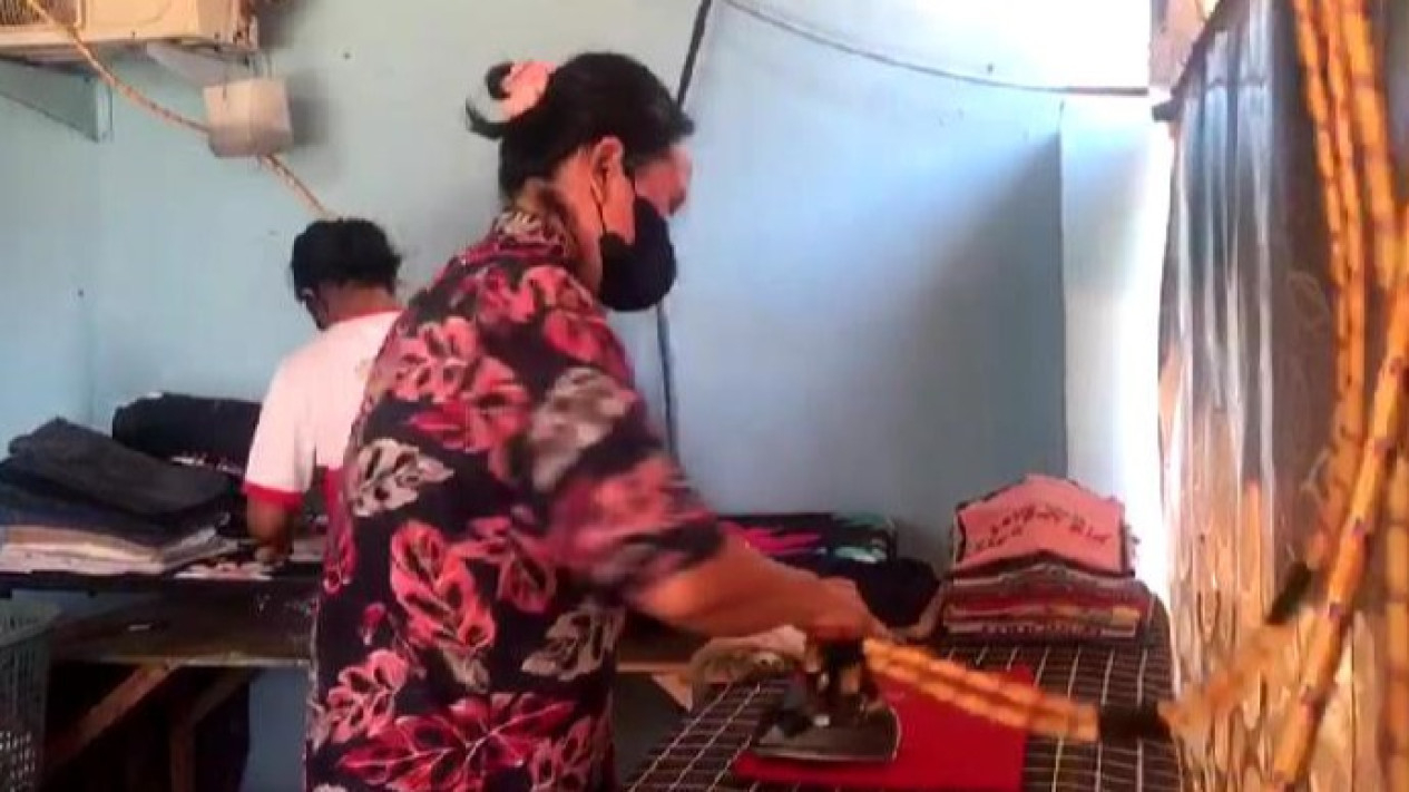 Omset setrika uap meningkat saat libur lebaran