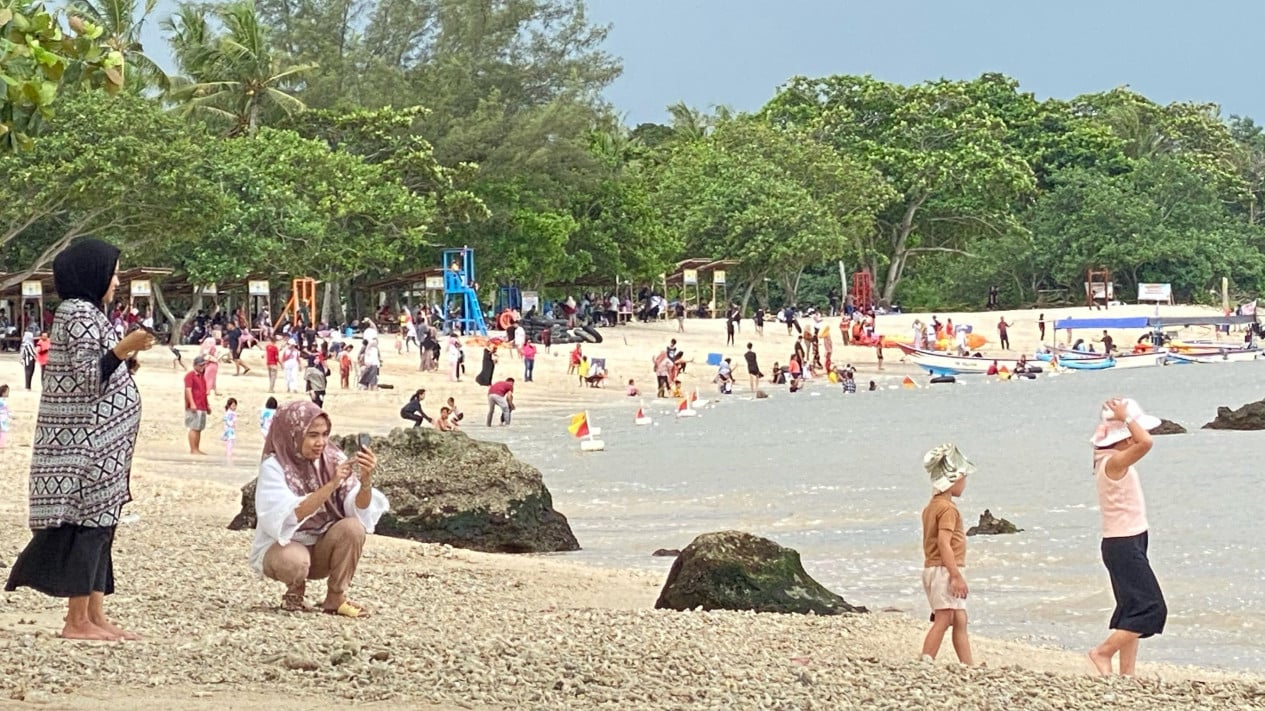 Pengunjung padati Jungle Sea Kalianda, Lampung Selatan.