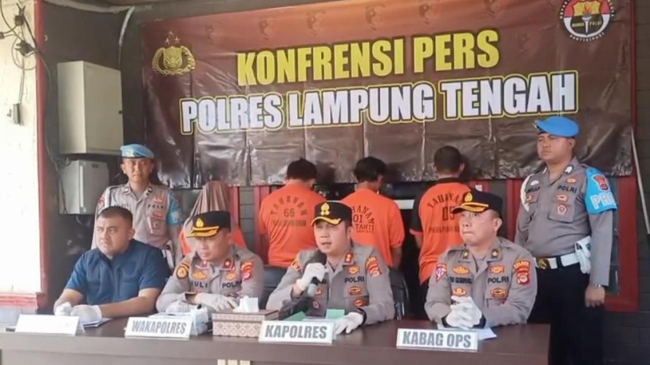 Polres Lampung Tengah menangkap pelaku pembunuhan santri ponpes.