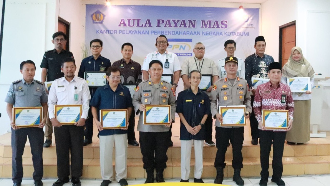 Imigrasi Kotabumi Raih Penghargaan dari KPPN.