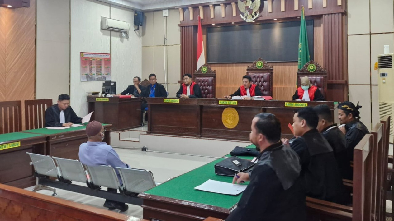 Sidang perdana ijazah palsu anggota DPRD Lampung Selatan.
