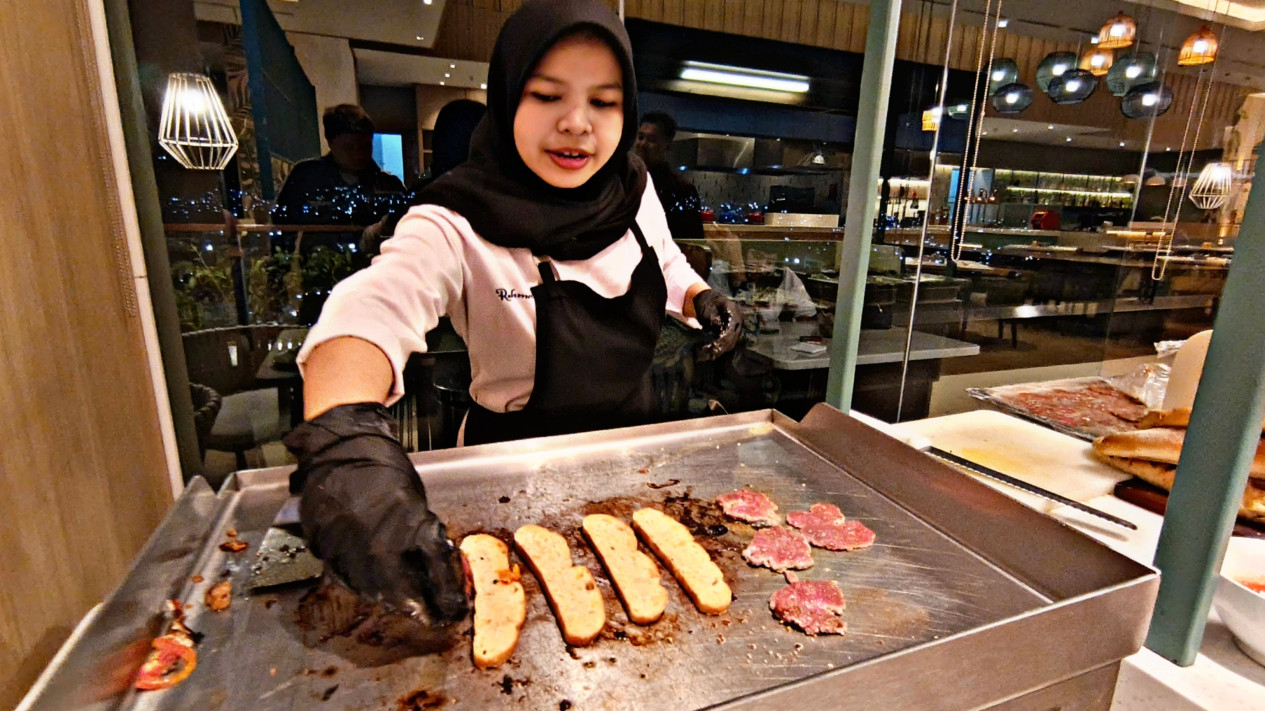 Proses pembuatan burger