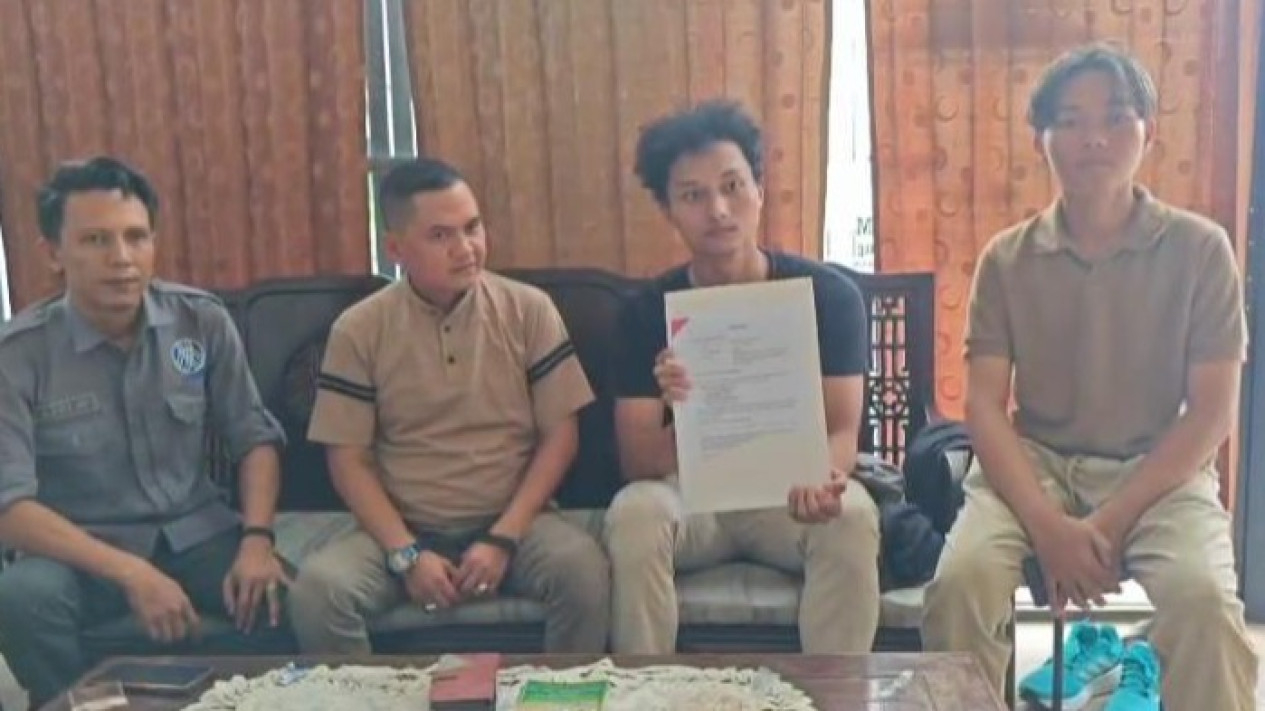 Penyerahan surat kuasa dugaan penganiayan diksar mahepel FEB Unila.