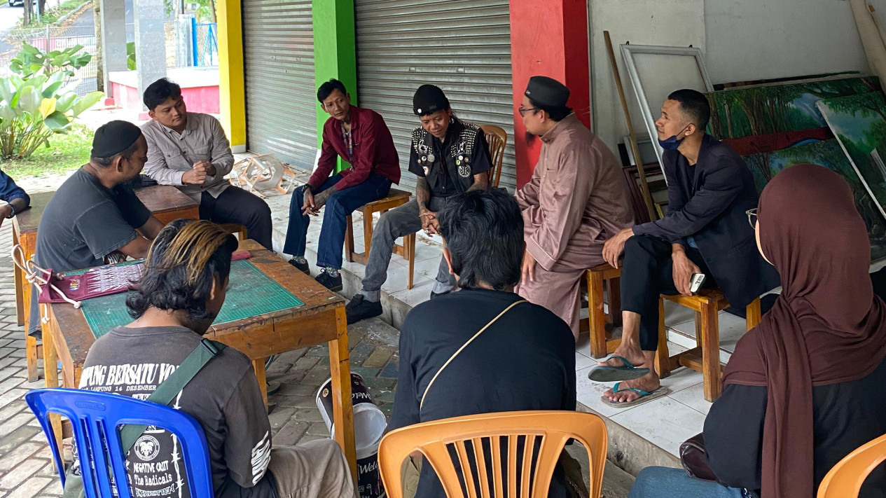 Ustaz Maulana Yusuf, mengisi ceramah dakwah bersama anakpunk