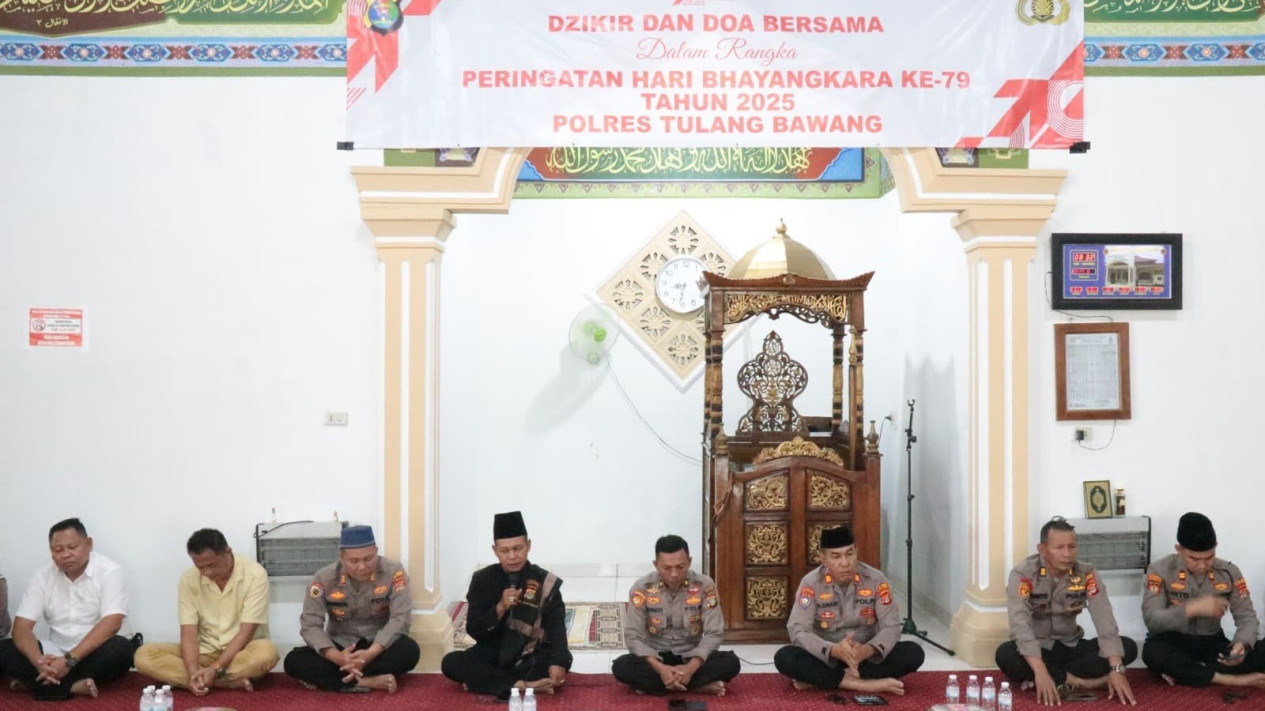 Polres Tulang Bawang gelar dzikir dan doa bersama.