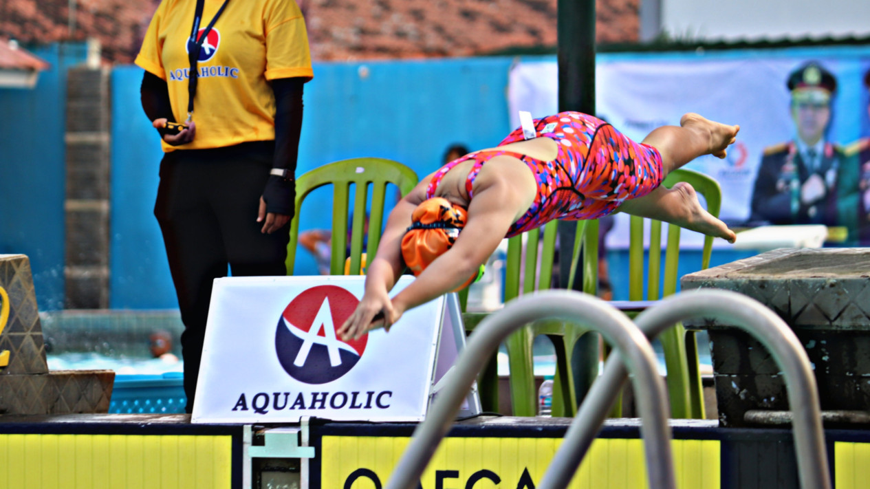 Salah satu perenang dalam Lampung Swimming Festival