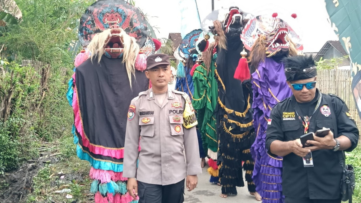 Polsek Gedong Tataan kawal ketat Festival Budaya Desa Bagelen