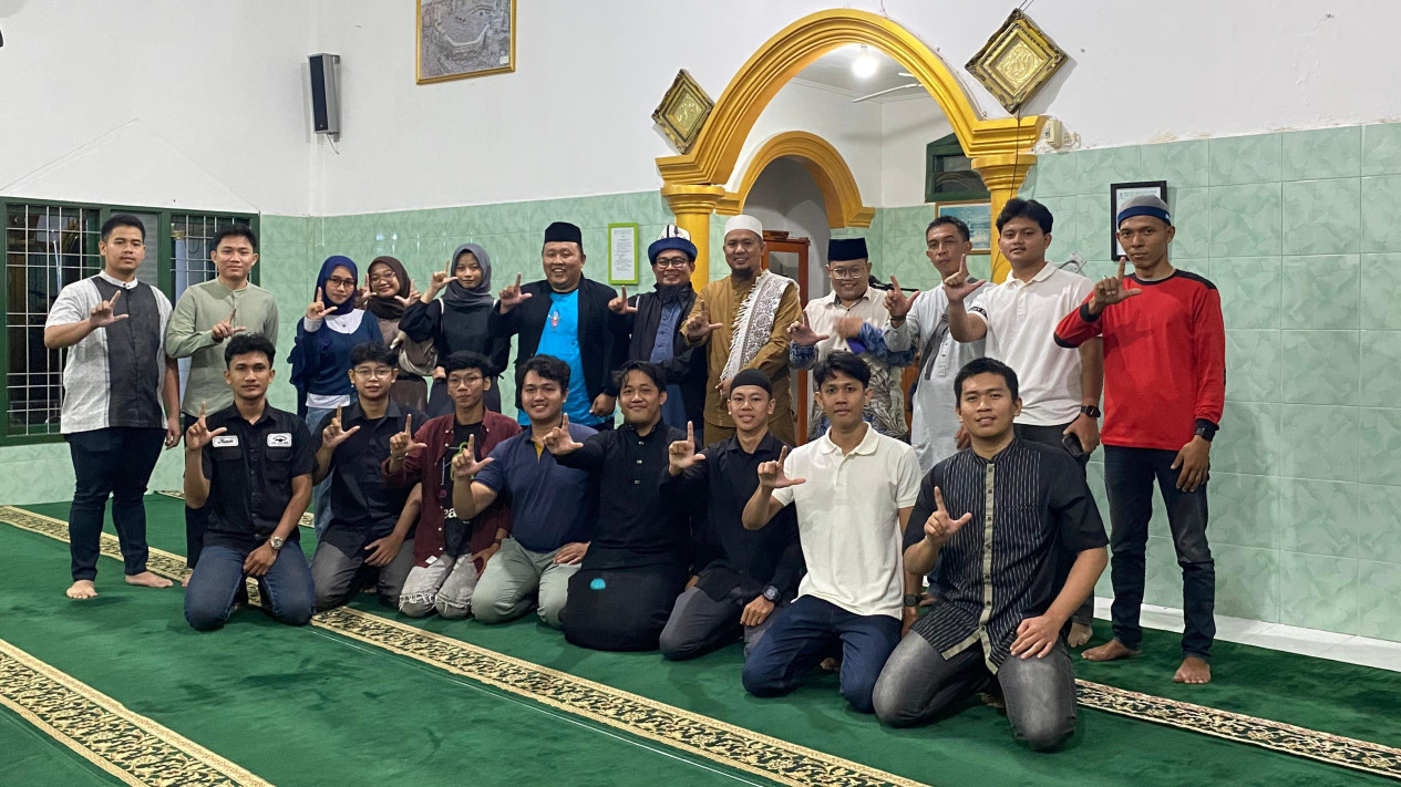 Forum Pemuda Lampung Maju tolak LGBT.