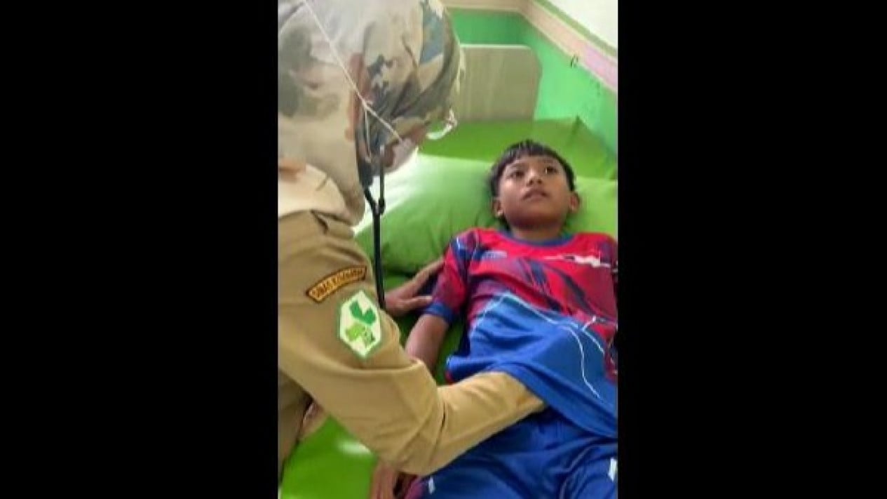 Siswa SD di Lampung Utara dirawat usai santap makanan MBG.