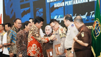 Article