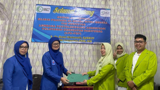 Klinik Al Husna Citra Medika menerima Sertifikat Akreditasi Paripurna Klinik Al Husna Citra Medika menerima Sertifikat Akreditasi Paripurna