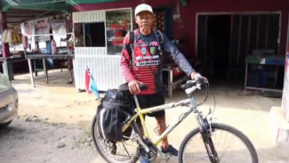 Sanuari Gowes dari Nganjuk ke Lampung selama 10 hari. Sanuari Gowes dari Nganjuk ke Lampung selama 10 hari.