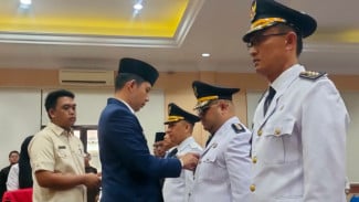 Bupati Lampung Selatan Lantik Sejumlah Pejabat Struktural Eselon III, Dorong Profesionalisme dan Pelayanan Publik